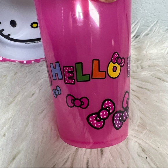 Hello kitty plate and cup bundle set - Picture 5 of 6